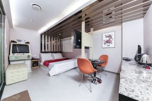thumbnail: Room