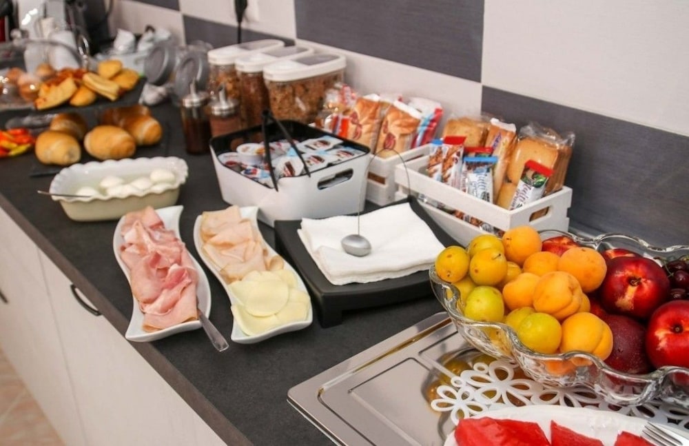 Restaurant-cafeteria