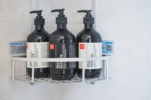 thumbnail: Bathroom amenities