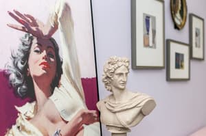 thumbnail: Interior detail