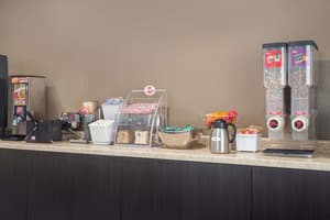 thumbnail: Breakfast area