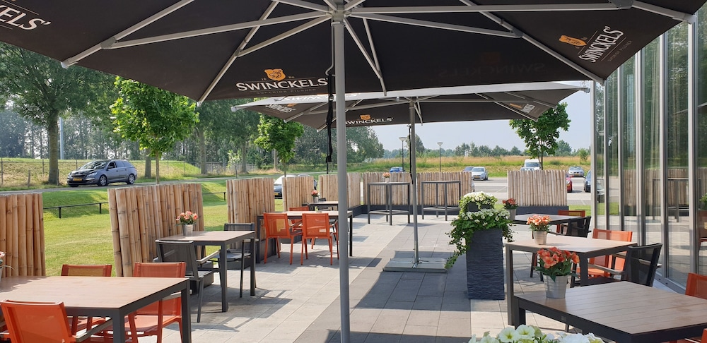 Sundeck