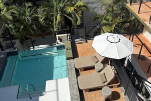 thumbnail: Pool