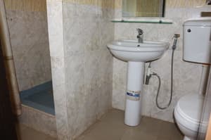 thumbnail: Bathroom