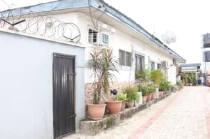 thumbnail: Exterior