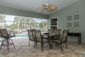 thumbnail: Terrace/patio