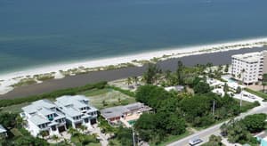 thumbnail: Exterior