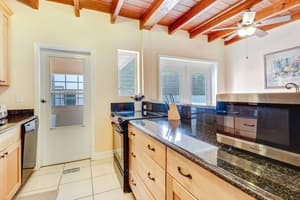 thumbnail: Private kitchen