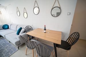 thumbnail: In-room dining