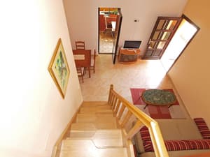 thumbnail: Staircase