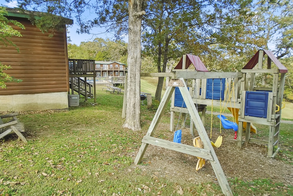 Children's play area - outdoor