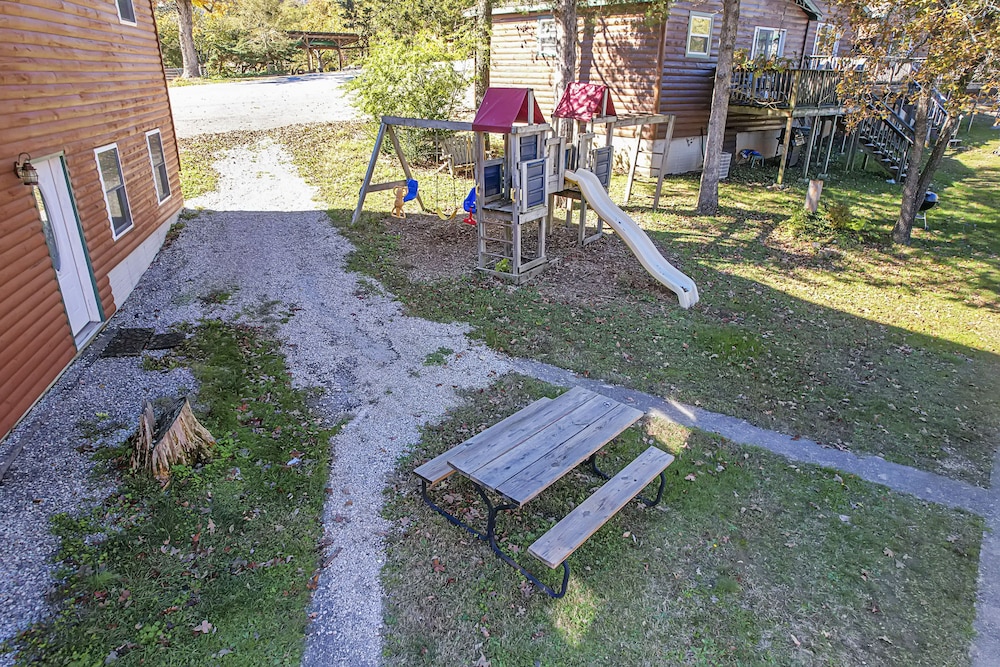 Children's play area - outdoor