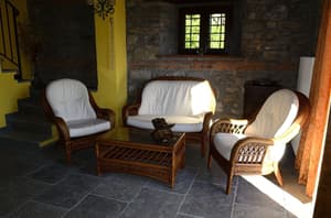 thumbnail: Lobby sitting area