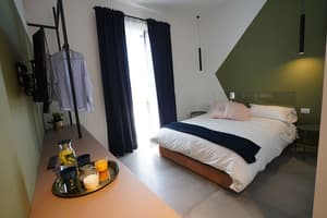 thumbnail: Room
