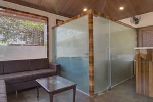 thumbnail: Reception