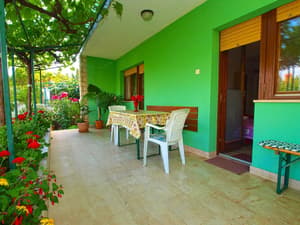 thumbnail: Terrace/patio