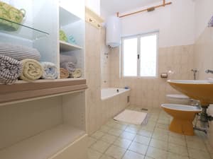 thumbnail: Laundry