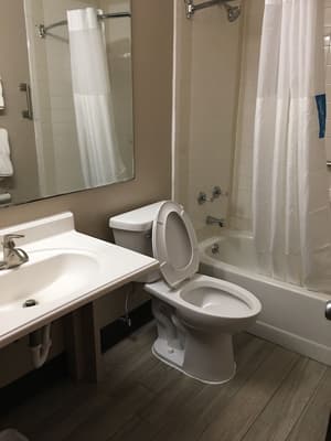 thumbnail: Bathroom