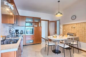 thumbnail: In-room dining