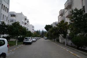 thumbnail: Street view