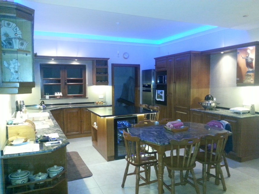 Shared kitchen facilities