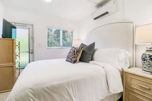thumbnail: Private kitchenette