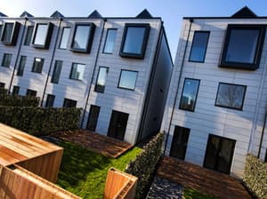 thumbnail: Property grounds