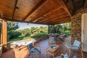 thumbnail: Terrace/patio