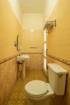 thumbnail: Bathroom