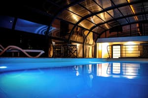thumbnail: Indoor/outdoor pool
