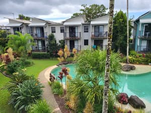 thumbnail: Outdoor pool
