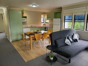 thumbnail: In-room dining