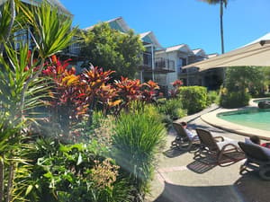 thumbnail: Exterior
