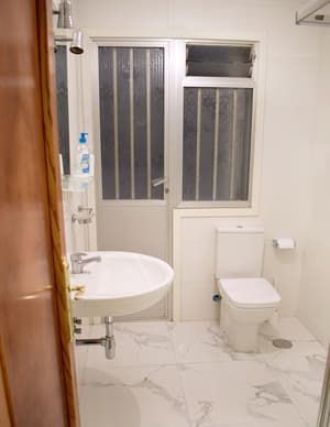 thumbnail: Bathroom