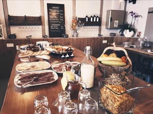 thumbnail: Restaurant