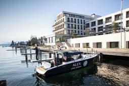 Alex Lake Zurich City & Lake Resort