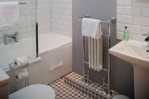 thumbnail: Bathroom