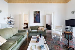 thumbnail: Living area