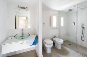 thumbnail: Bathroom