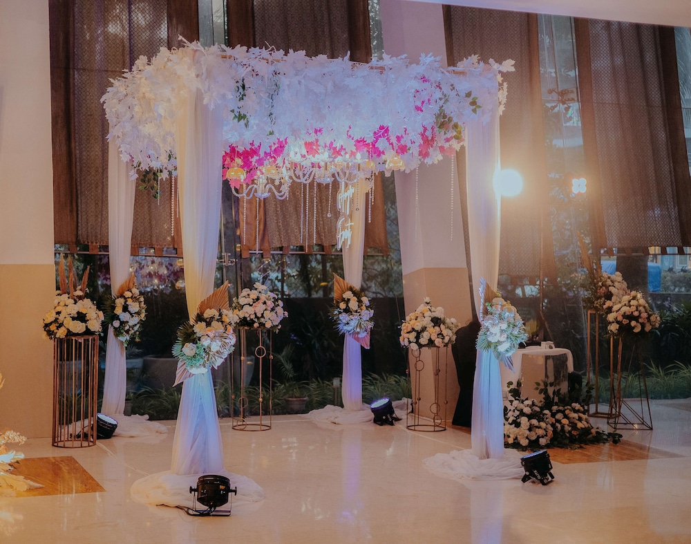 Indoor wedding
