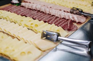 thumbnail: Restaurant