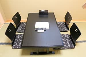 thumbnail: Business center