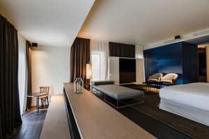 thumbnail: Room service - dining