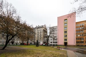 thumbnail: Exterior