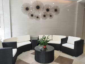 thumbnail: Lobby sitting area