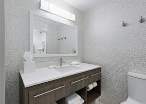 thumbnail: Bathroom shower