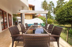 thumbnail: Terrace/patio