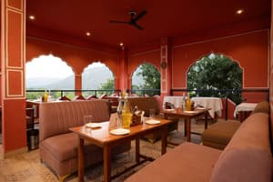 thumbnail: Restaurant