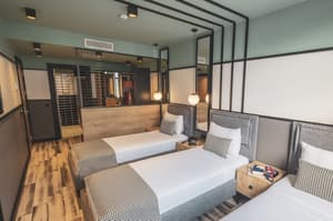 thumbnail: Room