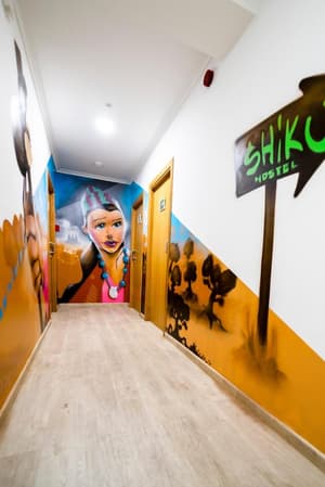 thumbnail: Interior